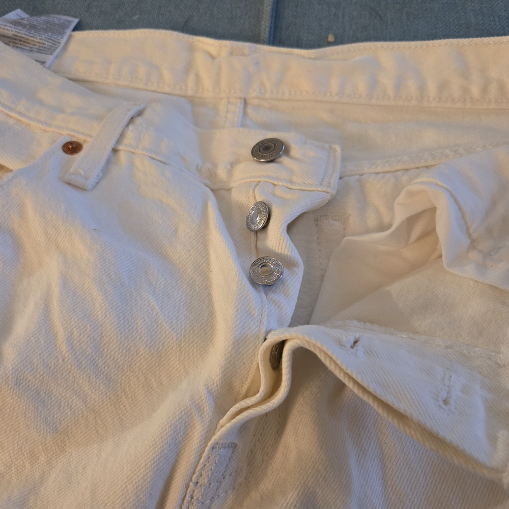 Levis 501 CT Selvedge Jeans White Distressed Denim,30x32 Button‎ Fly Straight